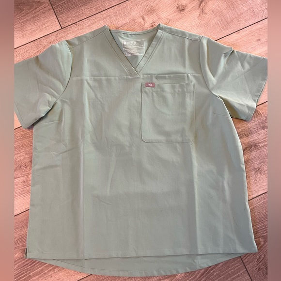 Figs Tops Figs Seafoam Green 3 Pocket Scrub Top Poshmark